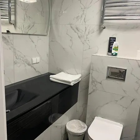 Mtp Kolo Dworca Pkp Bezobslugowy