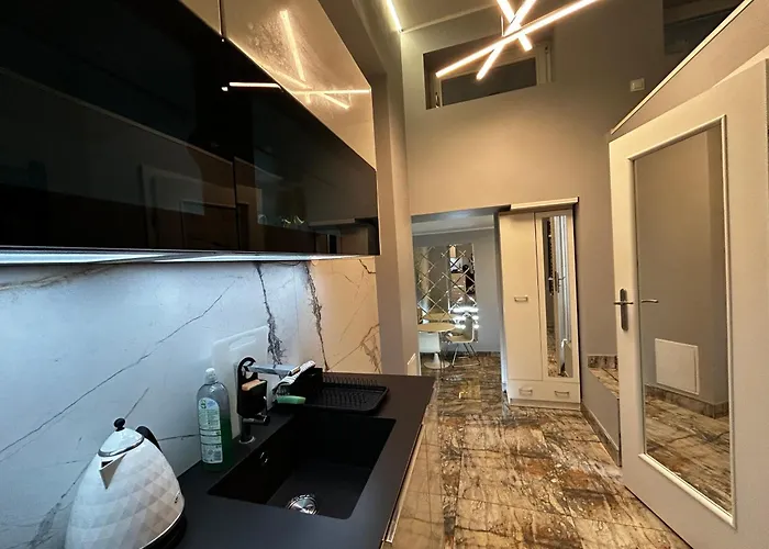 Mtp Kolo Dworca Pkp Bezobslugowy Appartamento Poznań